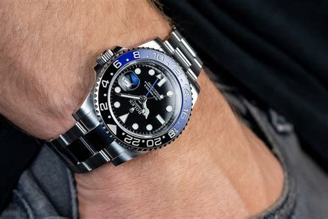 should you keep your rolex on